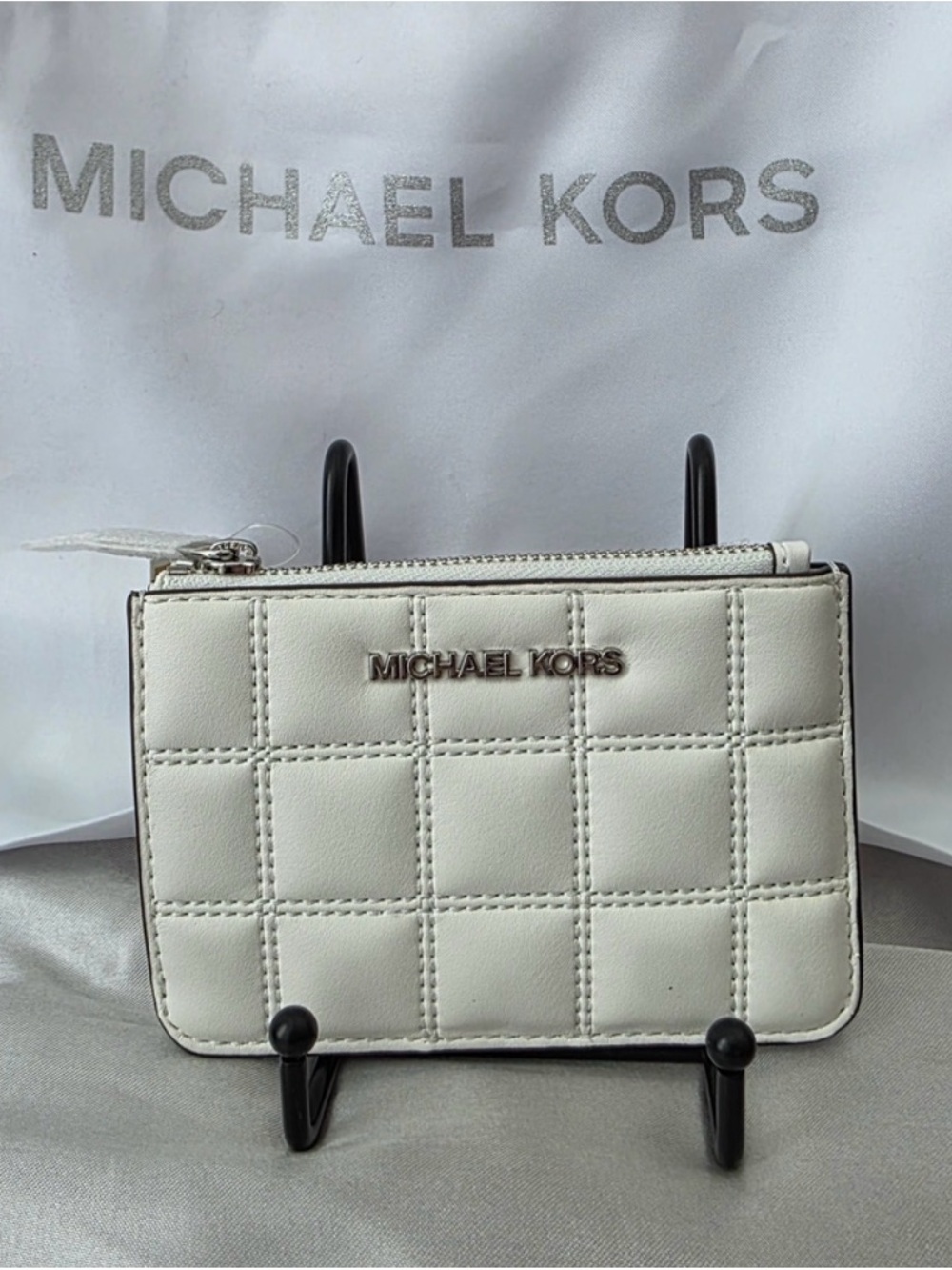 Michael Kors Jet Set Travel Card Pouch - White with Gold Logo